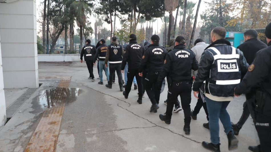 Mersin polisinden 'Ajans' operasyonu: 16 tutuklama