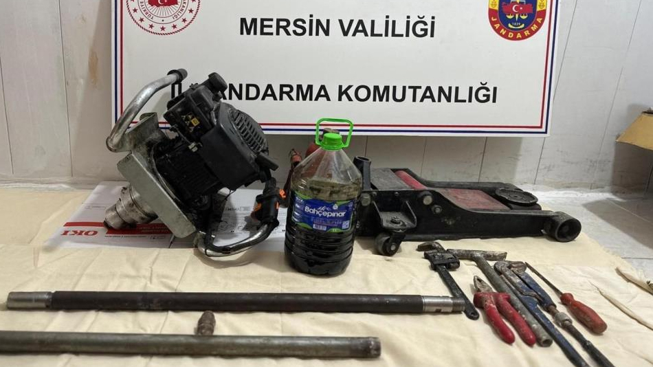 Mersin'de kaçak kazı yapan 4 şüpheli yakalandı