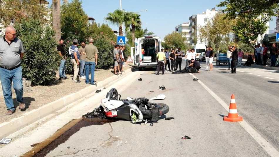 Mersin'de patpat motosikletle çarpıştı: 1 ölü, 1 yaralı