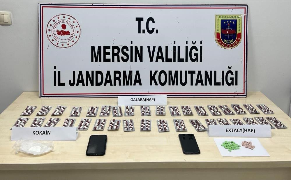 Mersin'de uyuşturucu ticareti yapan 4 şüpheli yakalandı