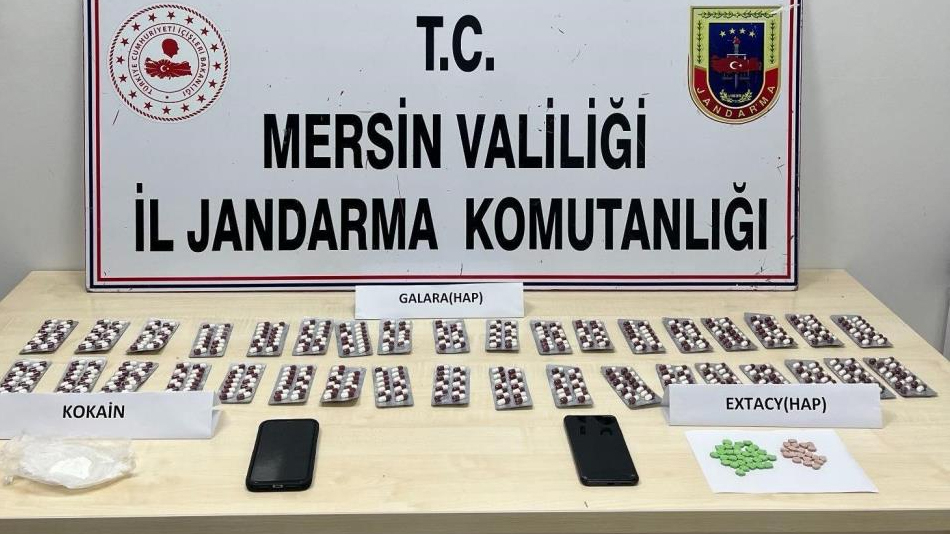 Mersin'de uyuşturucu ticareti yapan 4 şüpheli yakalandı